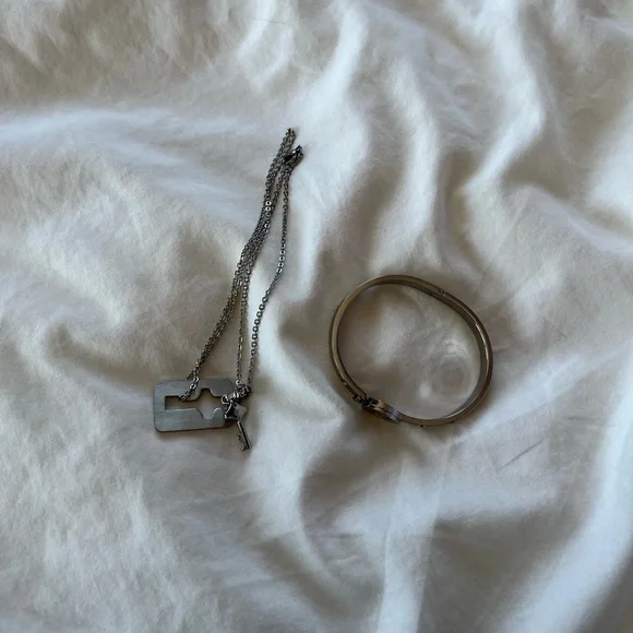 Lock & Key Necklace Bangle Set - Picture 4 of 7